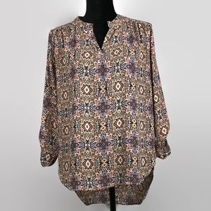 Daytrip Size Medium Hi-lo Popover Floral Print Top